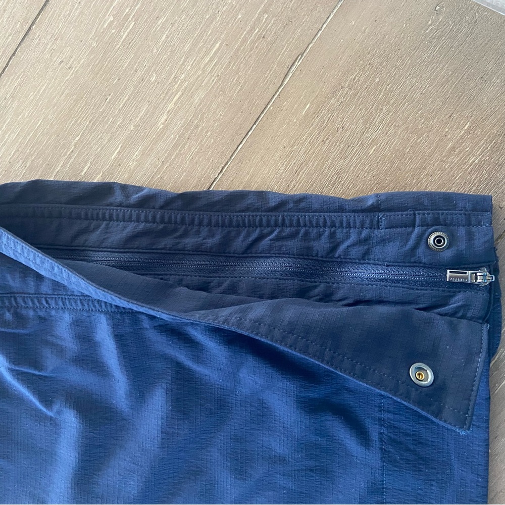Women’s Athleta Trekkie High Rise Parachute Pant / Size: 14T / Navy Blue - Picture 7 of 9